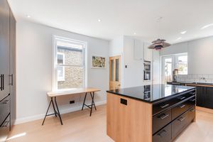 Photo 10- click for photo gallery